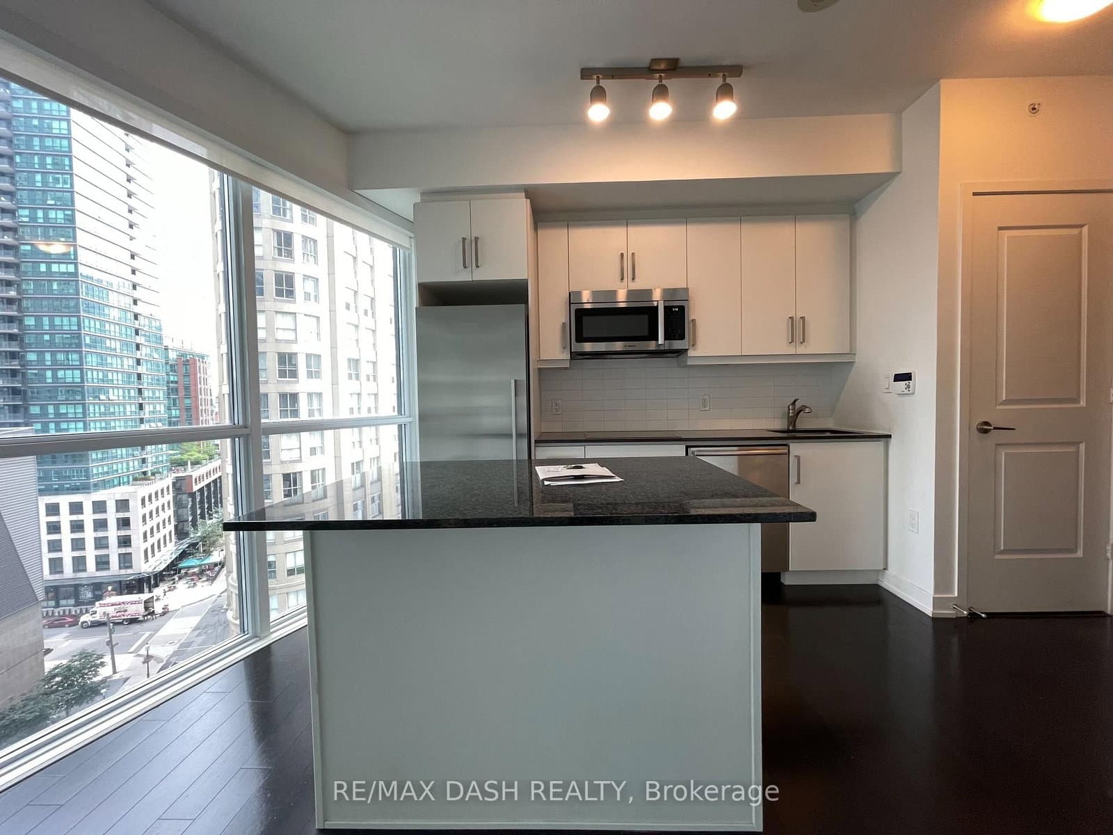 1 The Esplanade Drive, Unit 1005 thumbnail 10