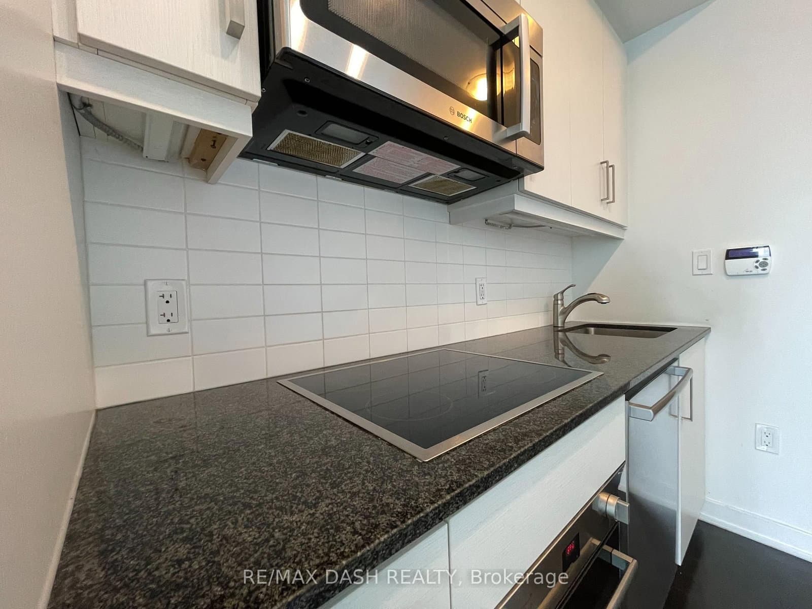 1 The Esplanade Drive, Unit 1005 thumbnail 7