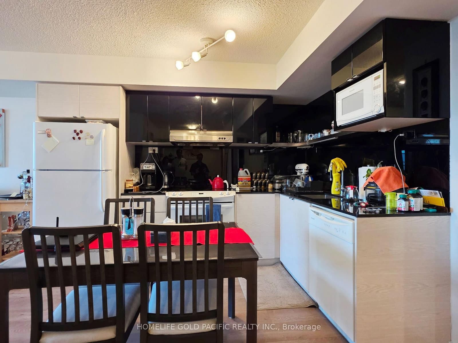 72 Esther Shiner Boulevard, Unit 903 thumbnail 7