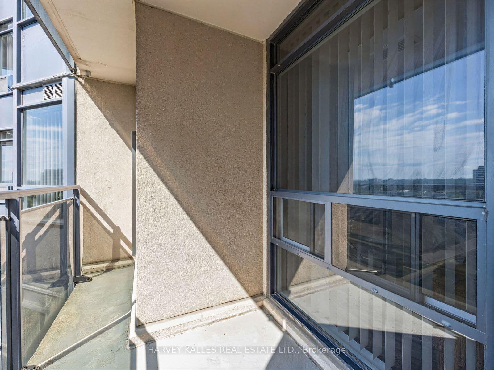 153 Beecroft Road, Unit 1815 thumbnail 23