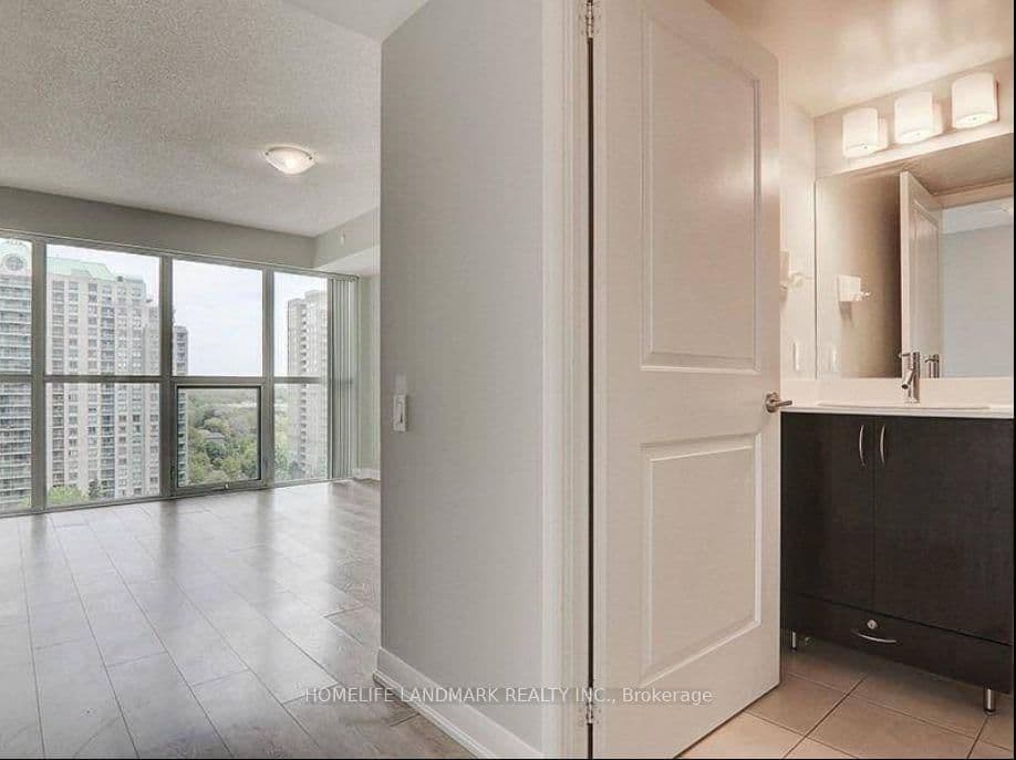 5162 Yonge Street, Unit 1005 thumbnail 4