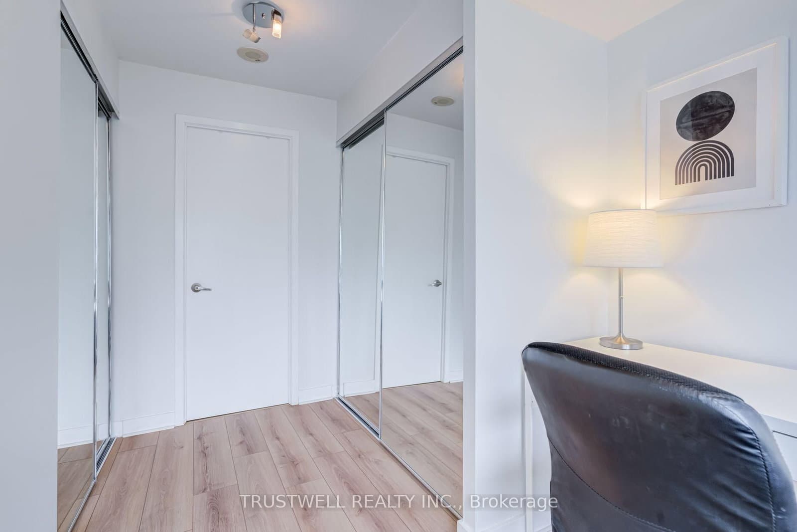 320 Richmond Street E, Unit 712 thumbnail 16