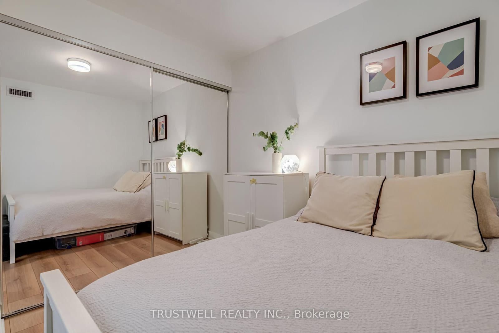 320 Richmond Street E, Unit 712 thumbnail 19