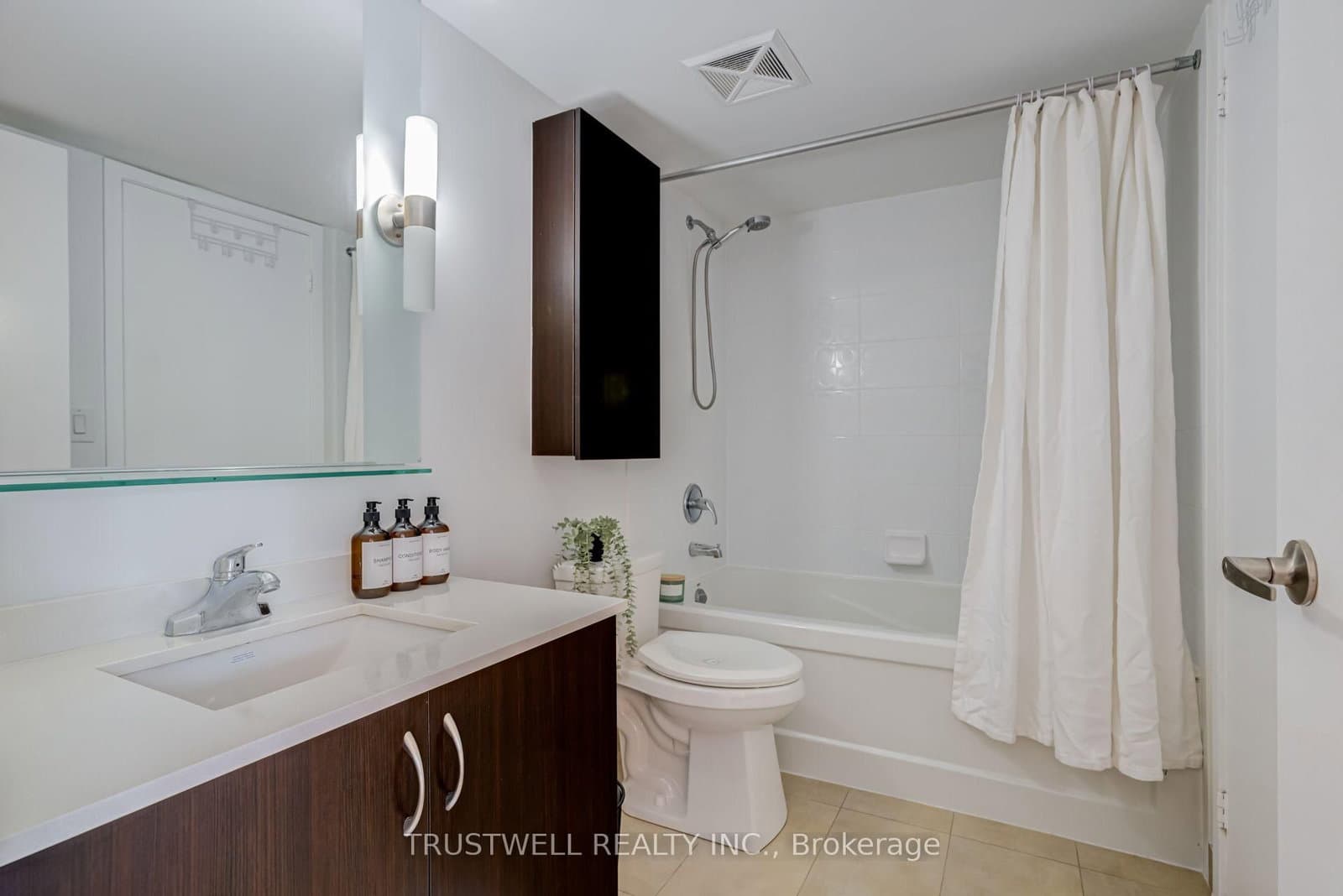 320 Richmond Street E, Unit 712 thumbnail 20