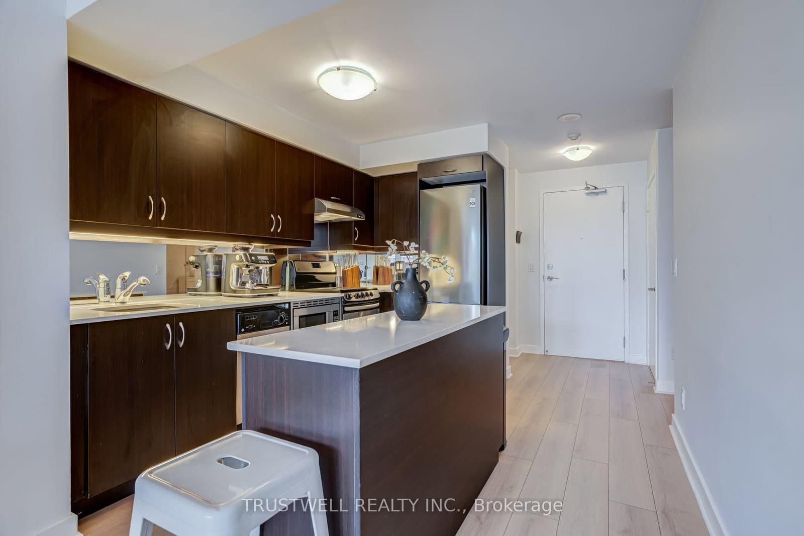 320 Richmond Street E, Unit 712 thumbnail 6