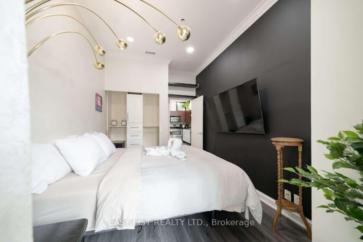 373 Front Street W, Unit 101 thumbnail 10