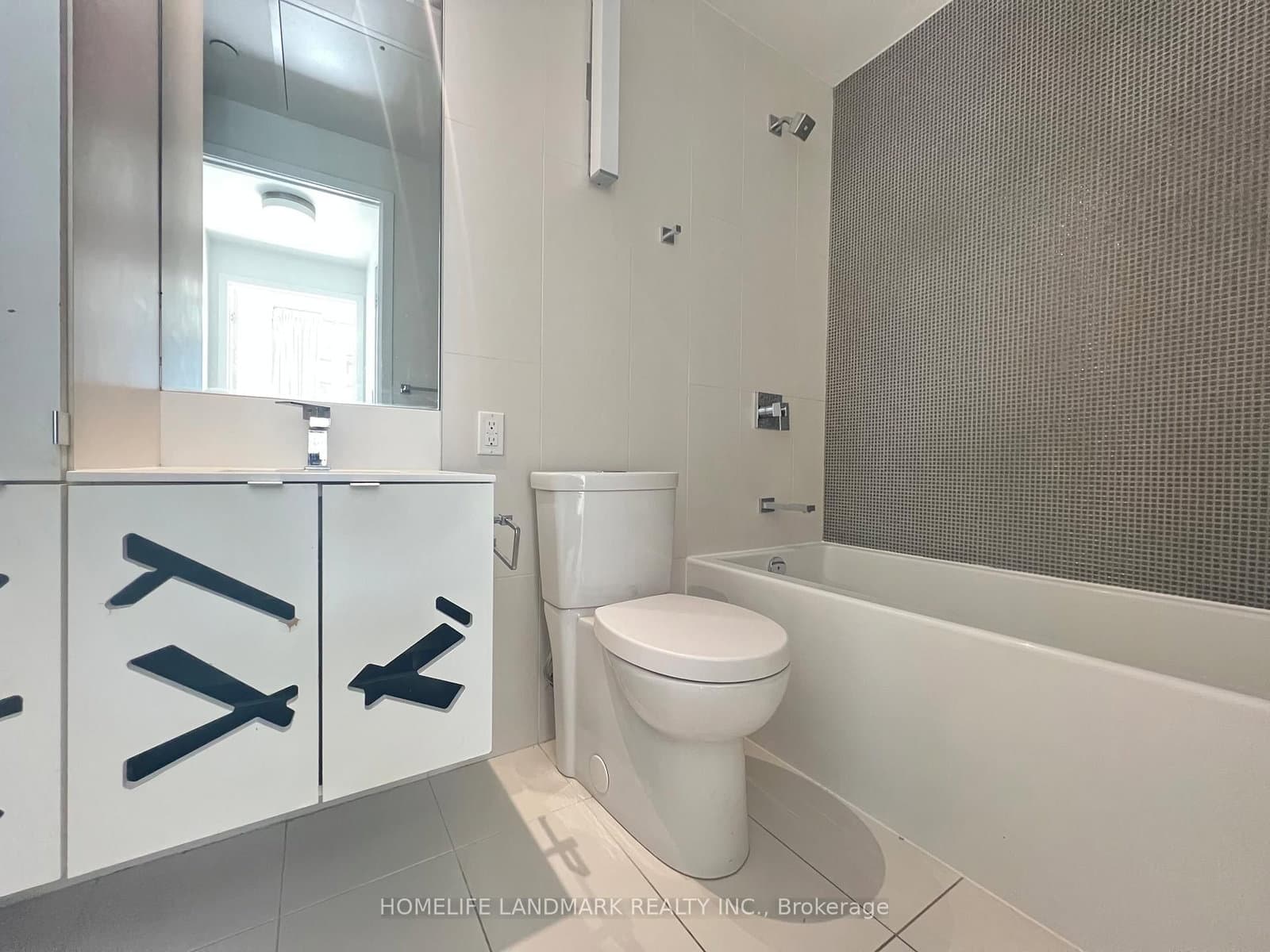 125 Peter Street, Unit 2301 thumbnail 12
