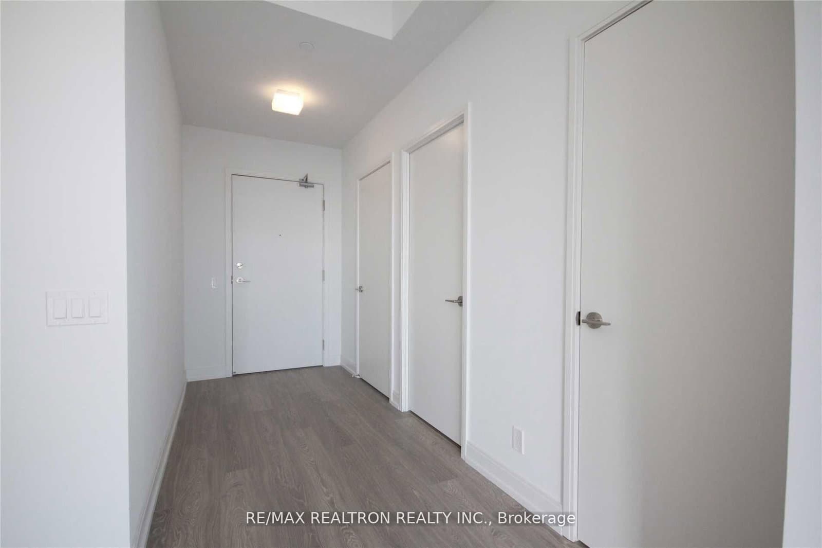 181 Dundas Street E, Unit 2507 thumbnail 2
