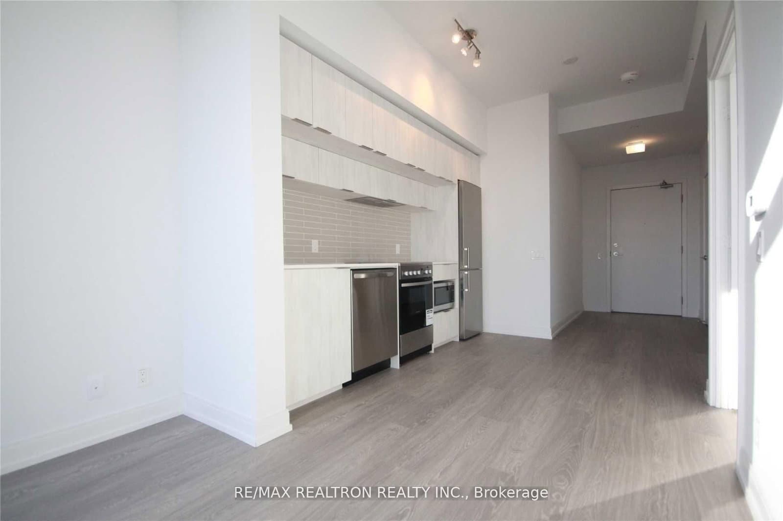 181 Dundas Street E, Unit 2507 thumbnail 6