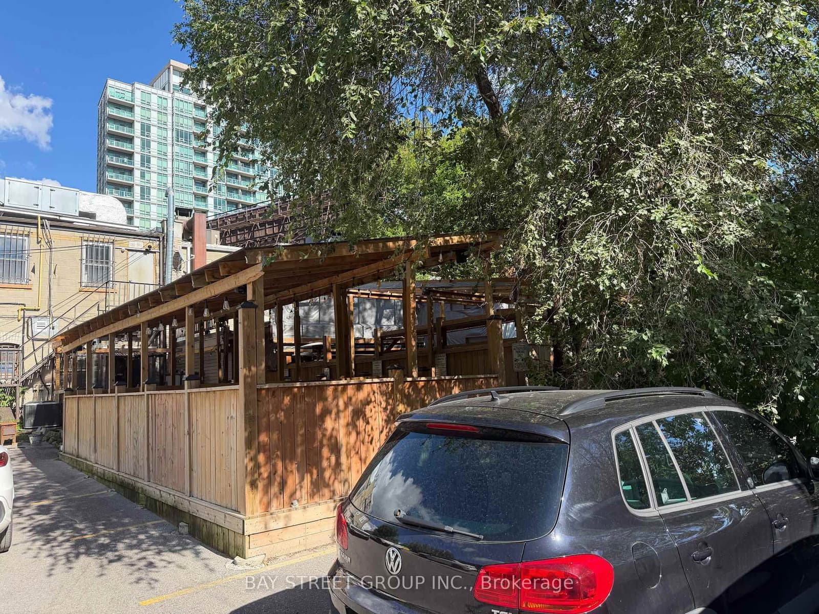 5312 Yonge Street thumbnail 17