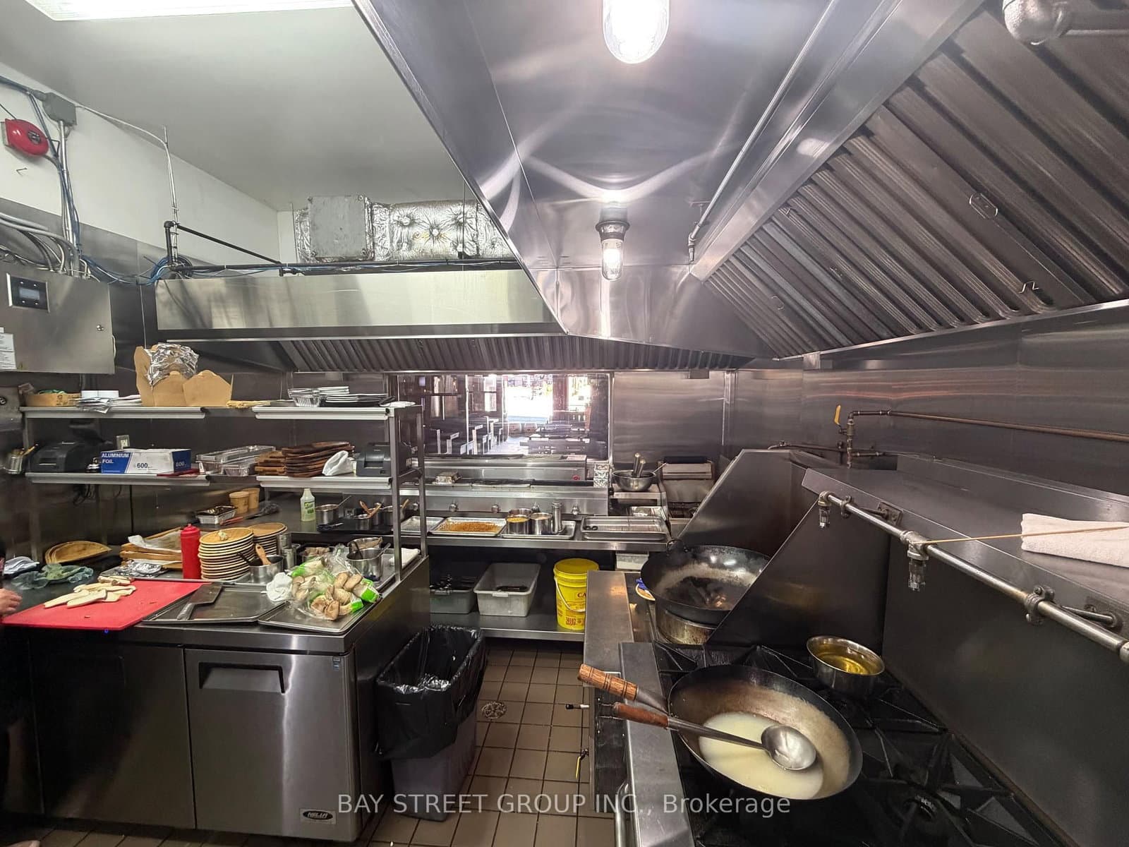 5312 Yonge Street thumbnail 9