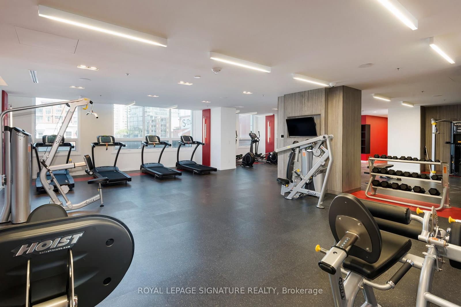 318 Richmond Street W, Unit 410 thumbnail 11