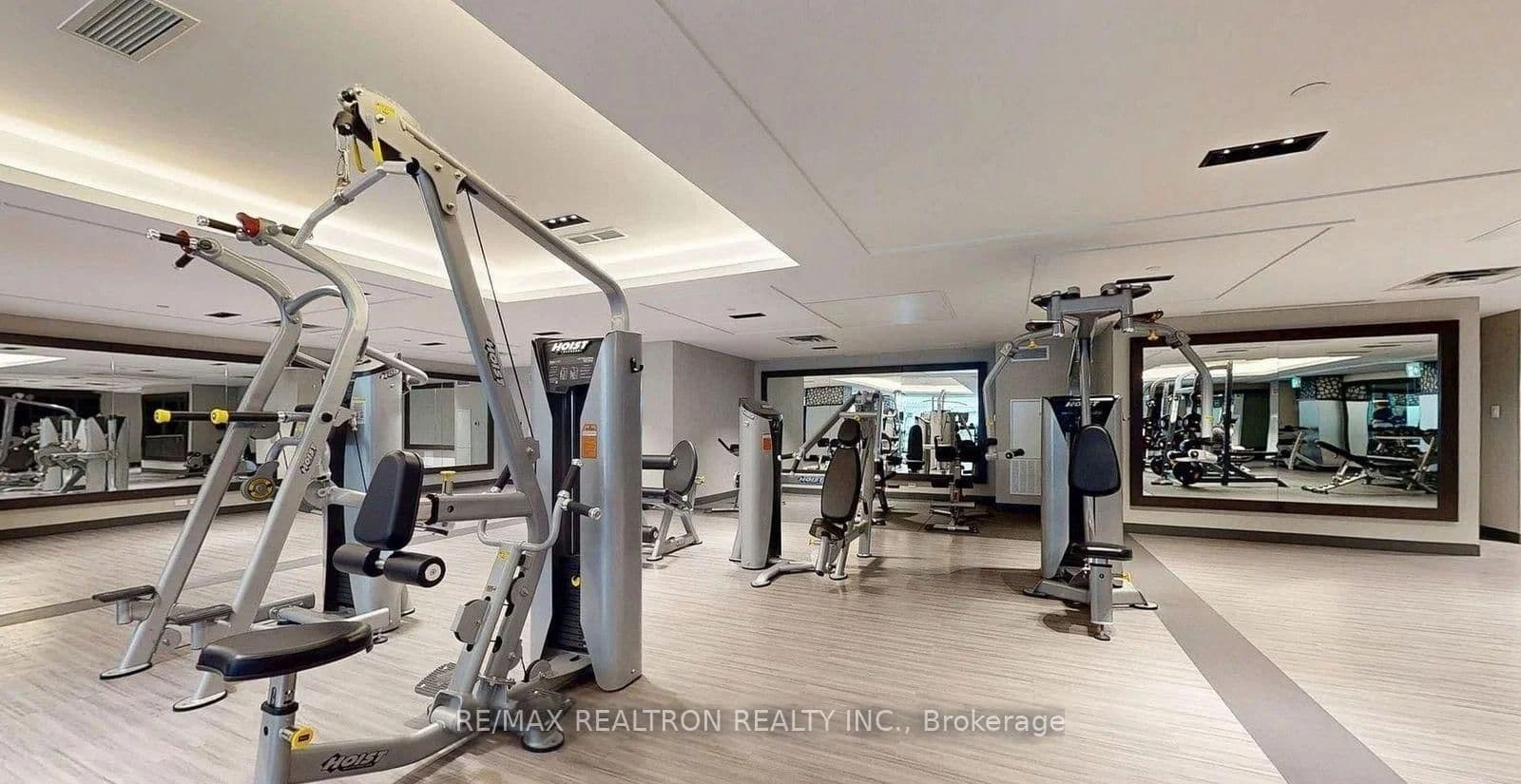 543 Richmond Street W, Unit 1427 thumbnail 25