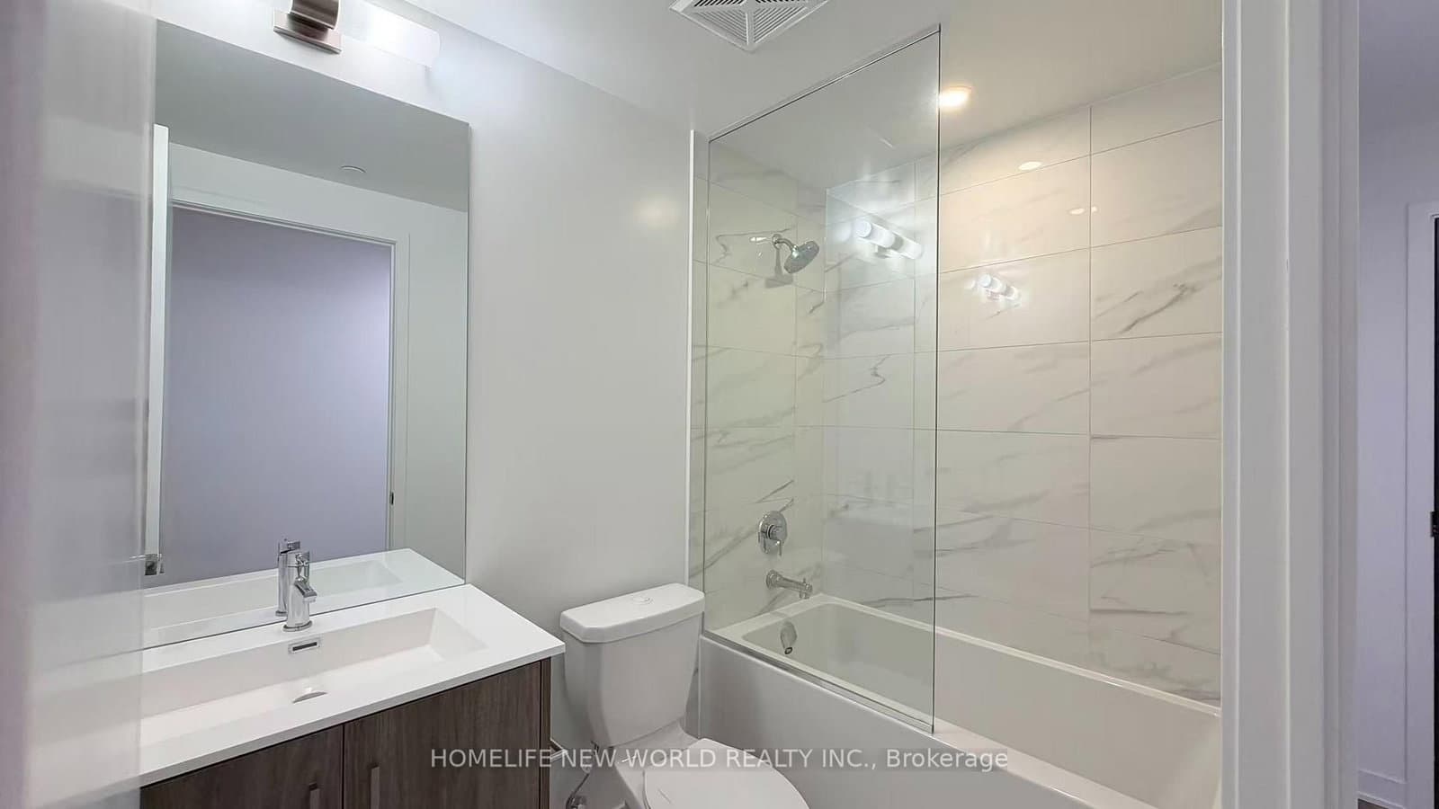180 Front Street E, Unit 3612 thumbnail 15
