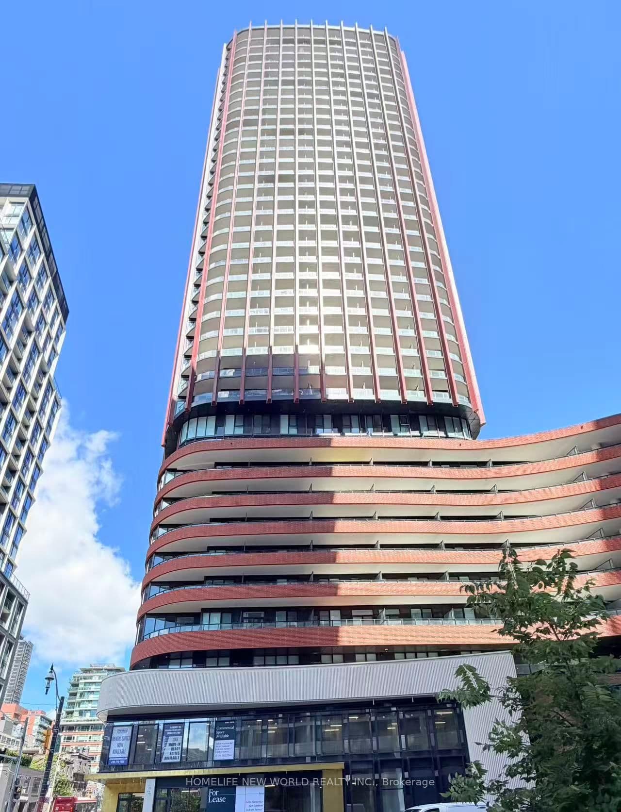 180 Front Street E, Unit 3612 thumbnail 2