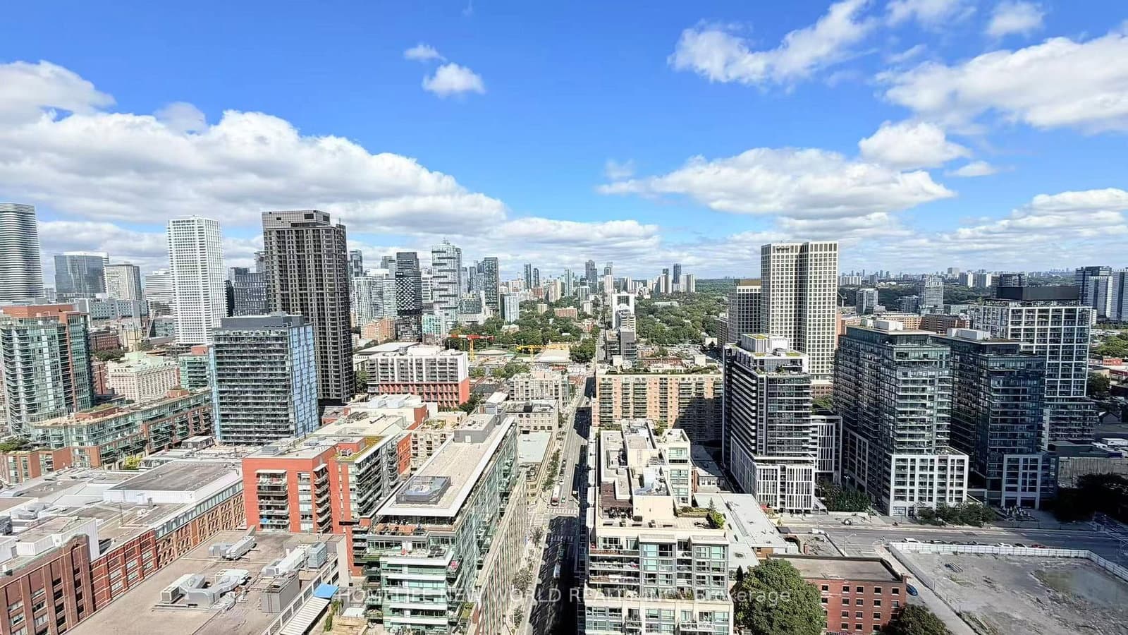 180 Front Street E, Unit 3612 thumbnail 22