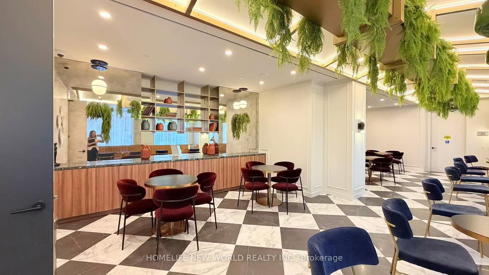 180 Front Street E, Unit 3612 thumbnail 27