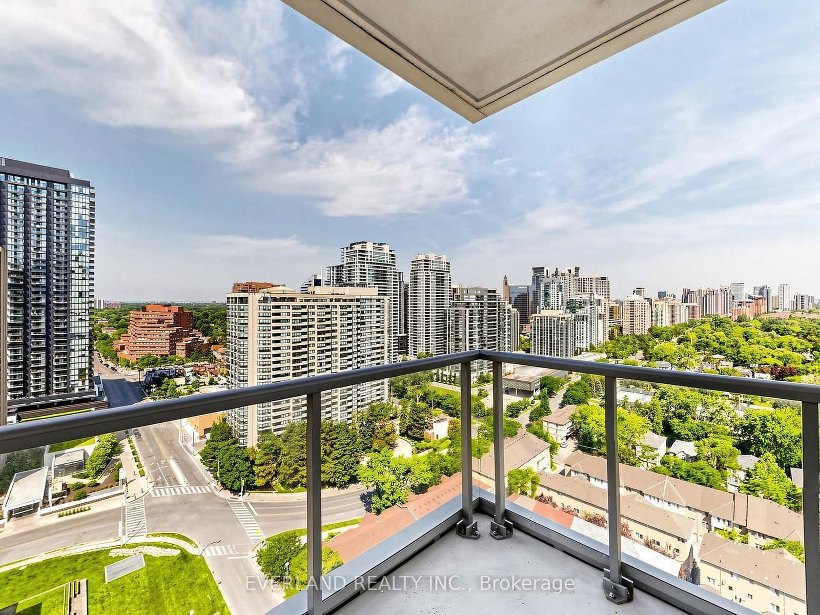88 Sheppard Avenue E, Unit 2307 thumbnail 12
