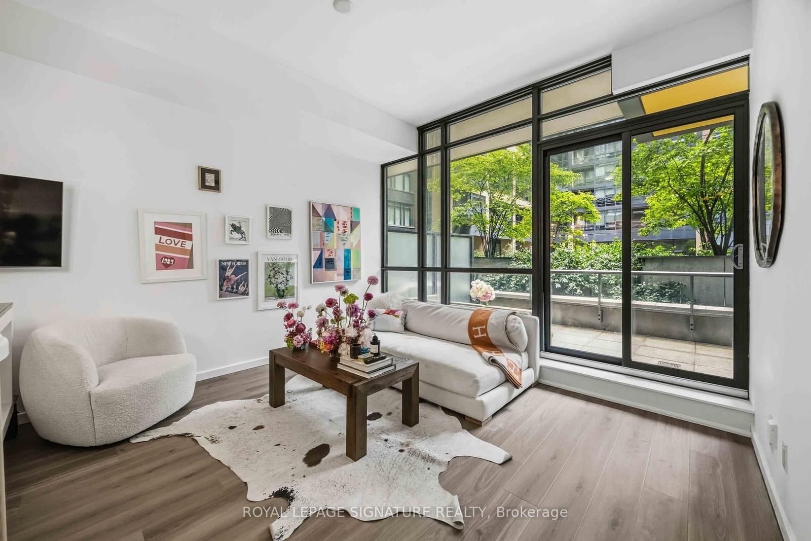 8 Charlotte Street, Unit 202 thumbnail 13