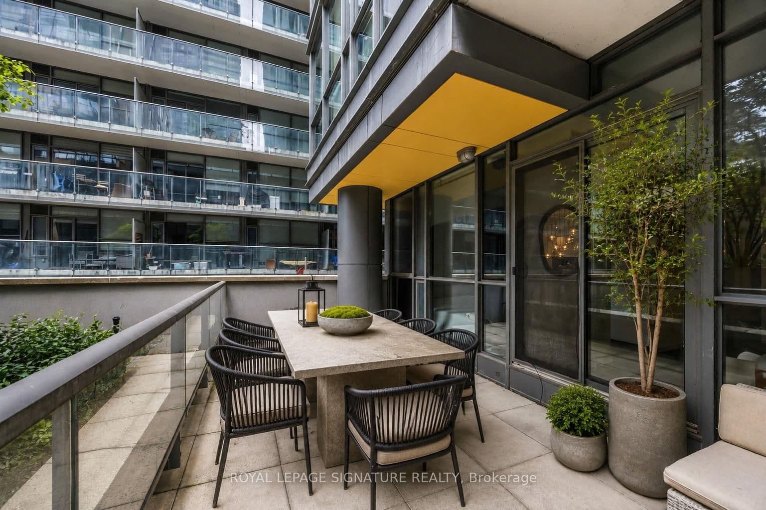 8 Charlotte Street, Unit 202 thumbnail 28