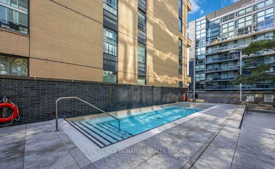 8 Charlotte Street, Unit 202 thumbnail 31