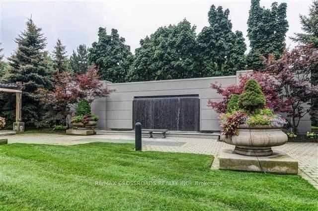 30 Harrison Garden Boulevard, Unit 1001 thumbnail 20