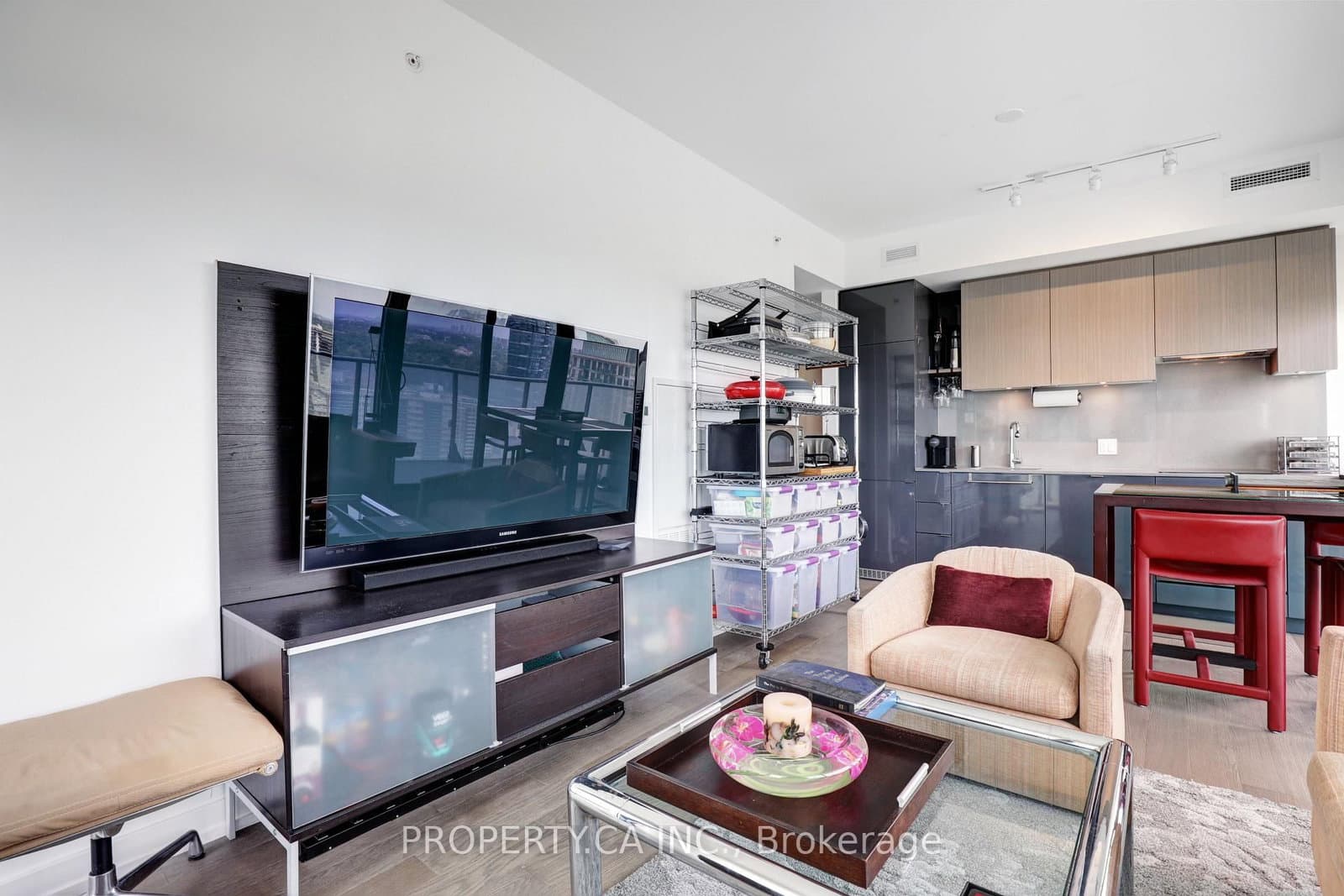 161 Roehampton Avenue, Unit 3004 thumbnail 17