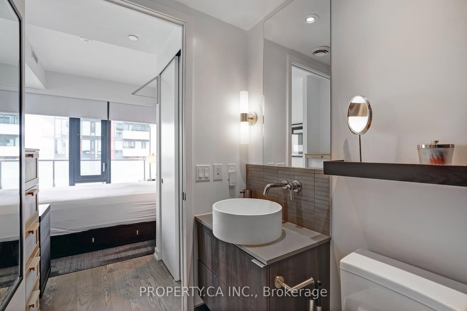 161 Roehampton Avenue, Unit 3004 thumbnail 22