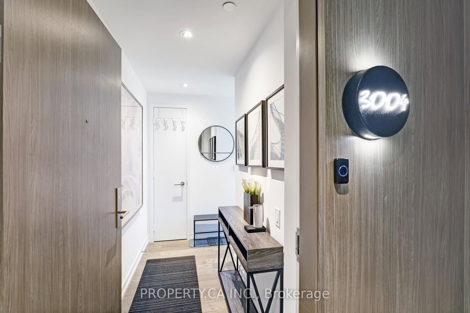 161 Roehampton Avenue, Unit 3004 thumbnail 3