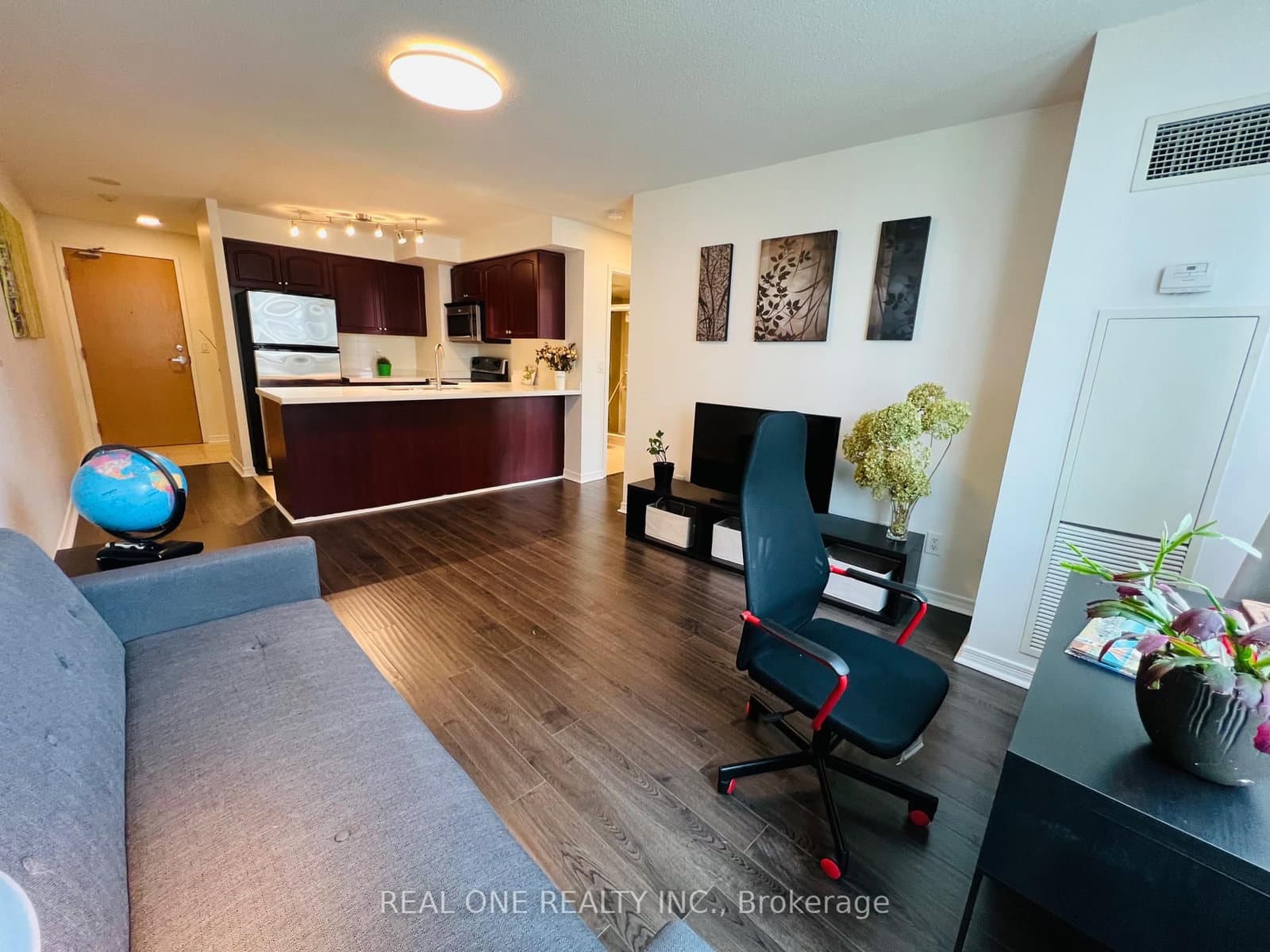 503 Beecroft Road, Unit 801 thumbnail 11