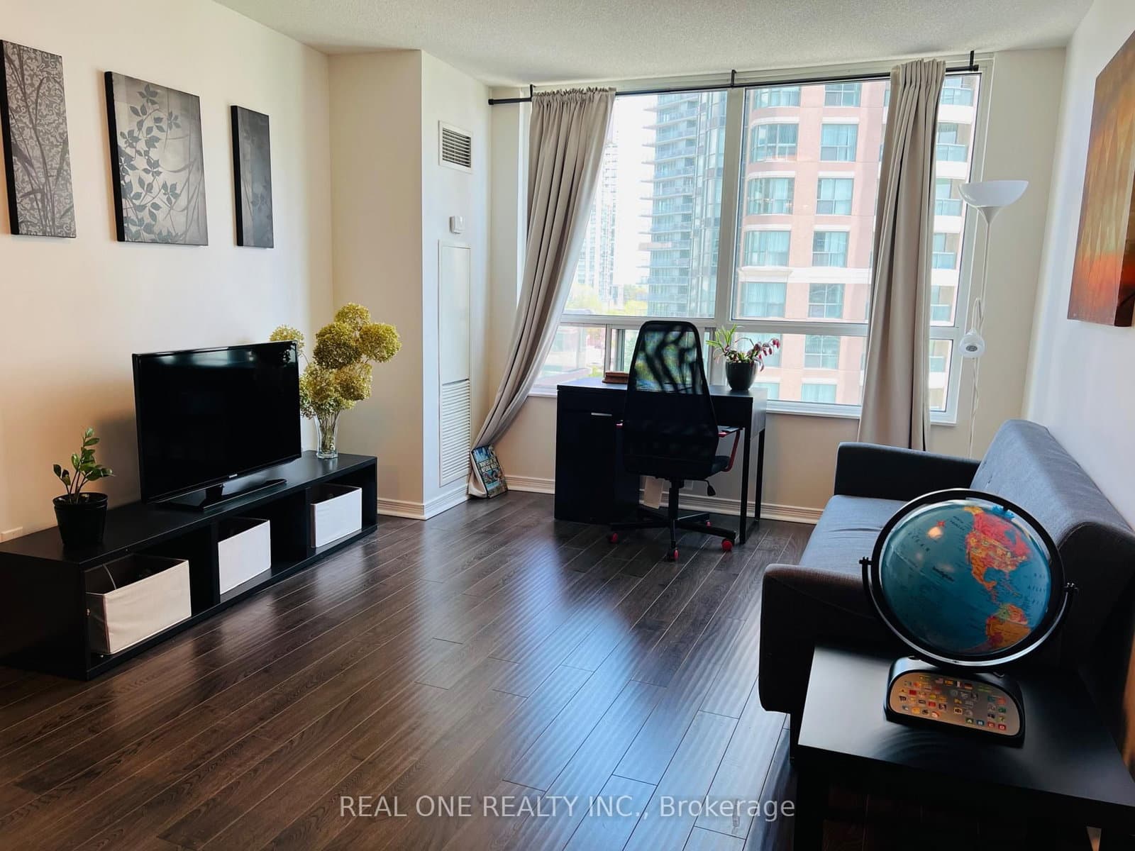 503 Beecroft Road, Unit 801 thumbnail 17