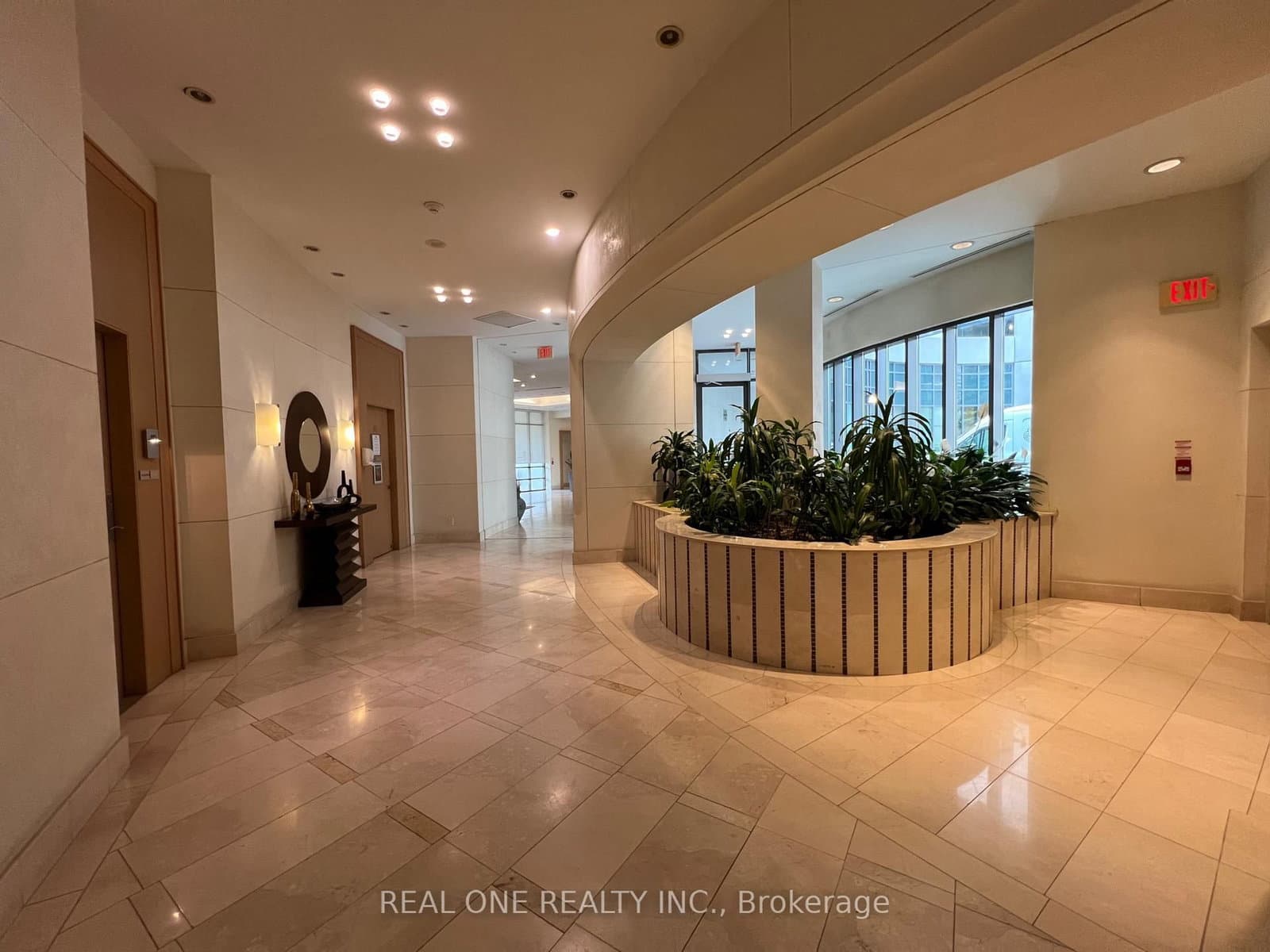 503 Beecroft Road, Unit 801 thumbnail 28