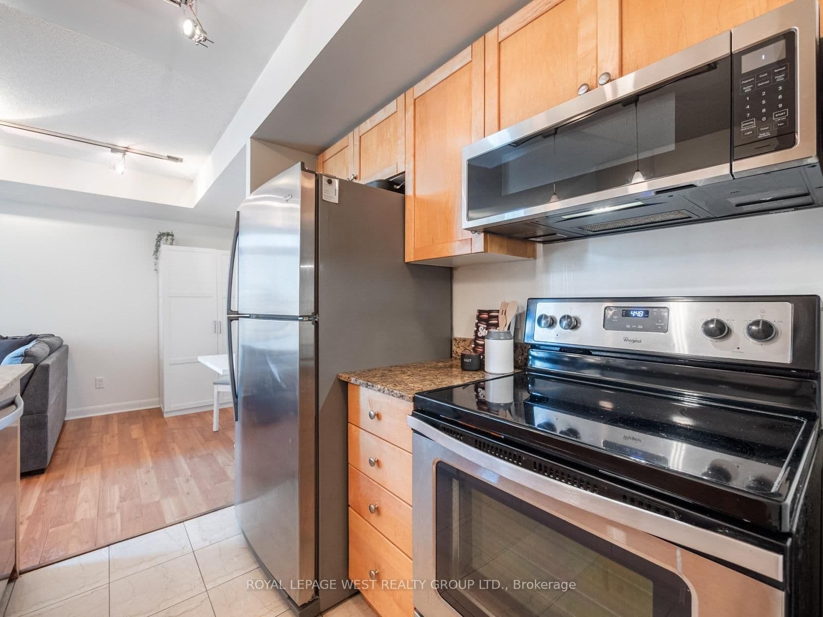 313 Richmond Street E, Unit 1453 thumbnail 14
