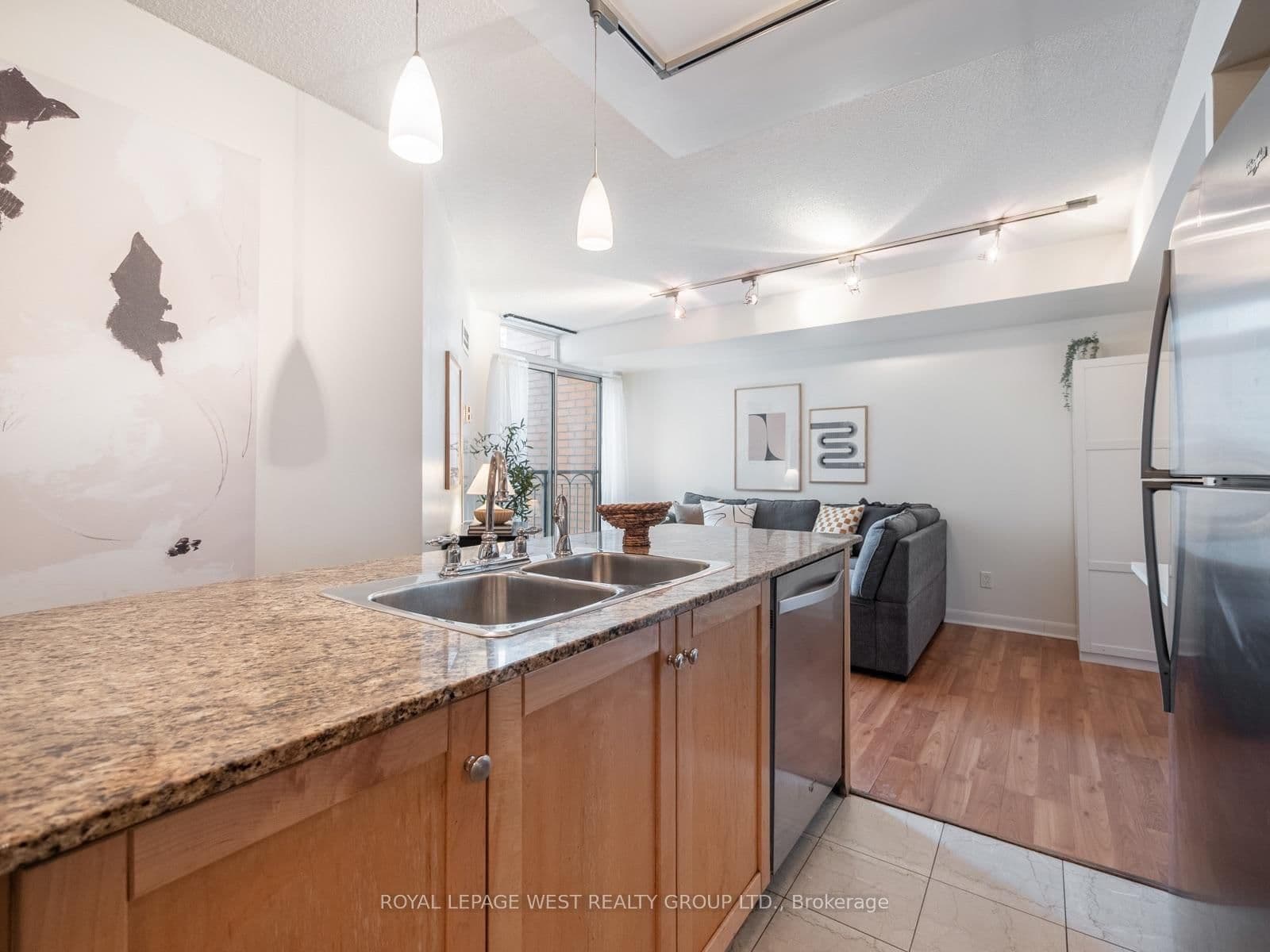 313 Richmond Street E, Unit 1453 thumbnail 15