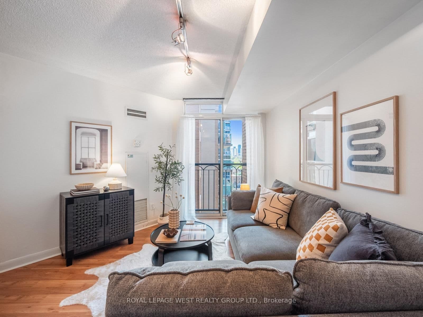 313 Richmond Street E, Unit 1453 thumbnail 28