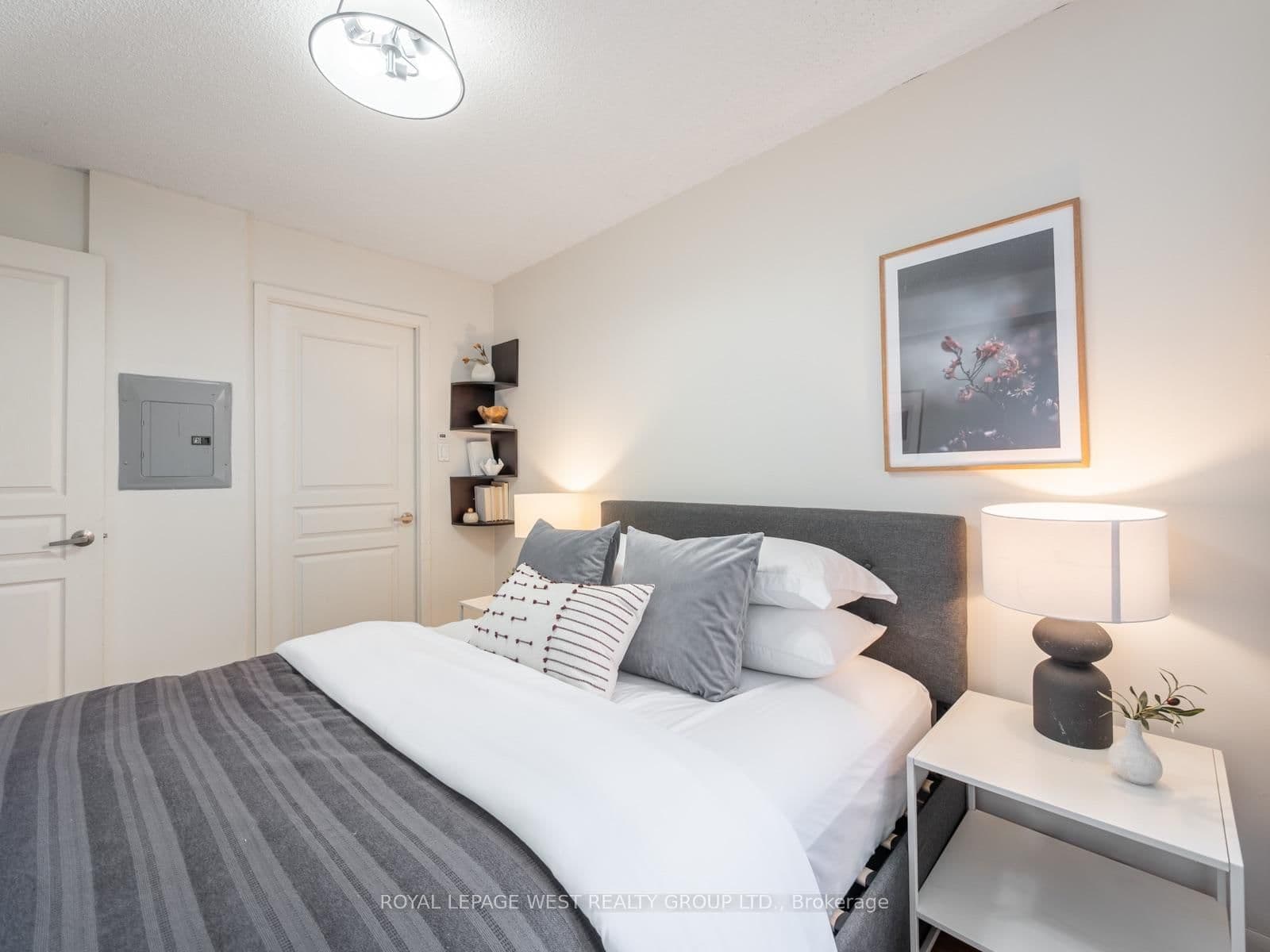 313 Richmond Street E, Unit 1453 thumbnail 34