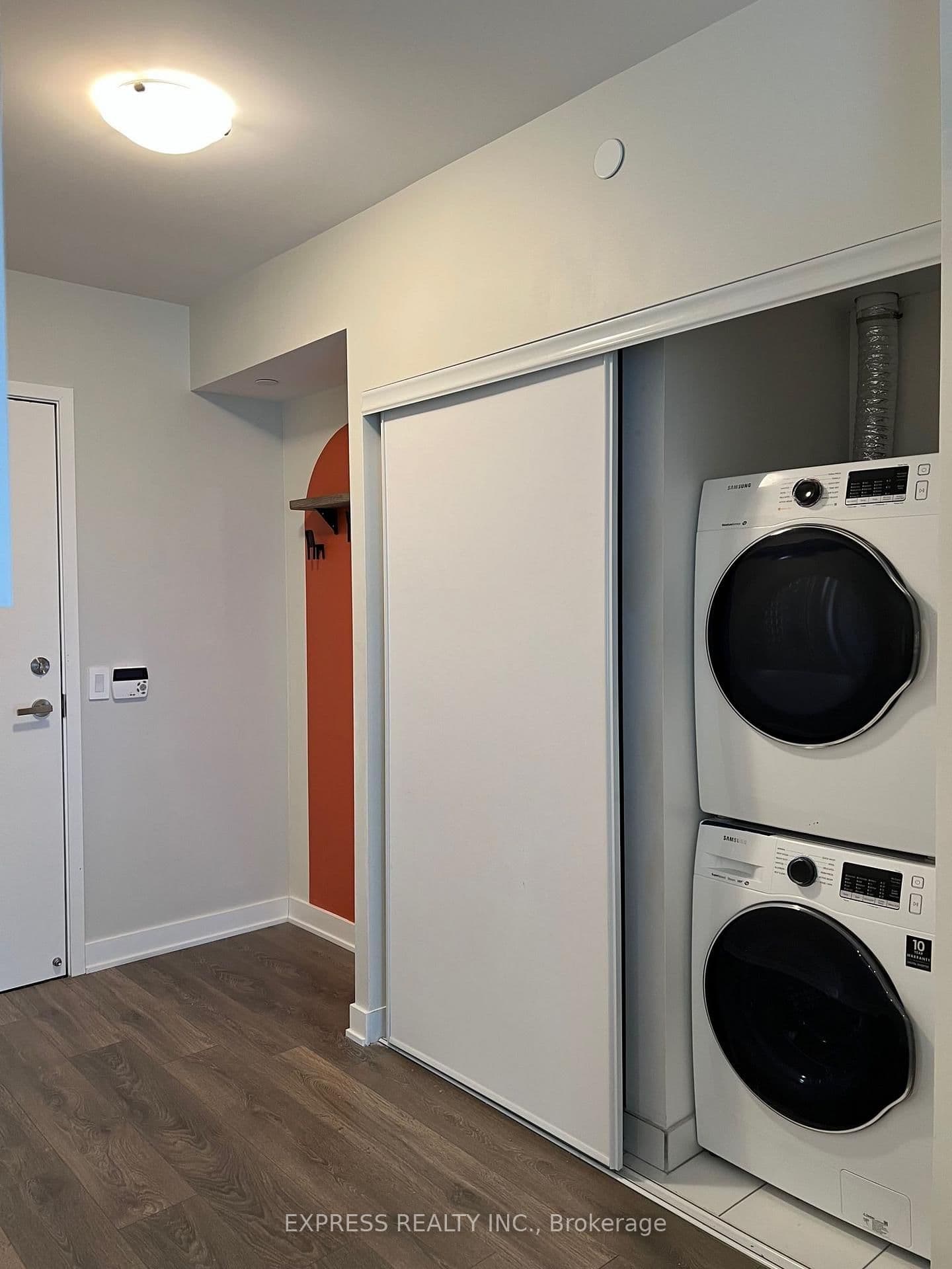 195 Redpath Avenue, Unit 2306 thumbnail 18