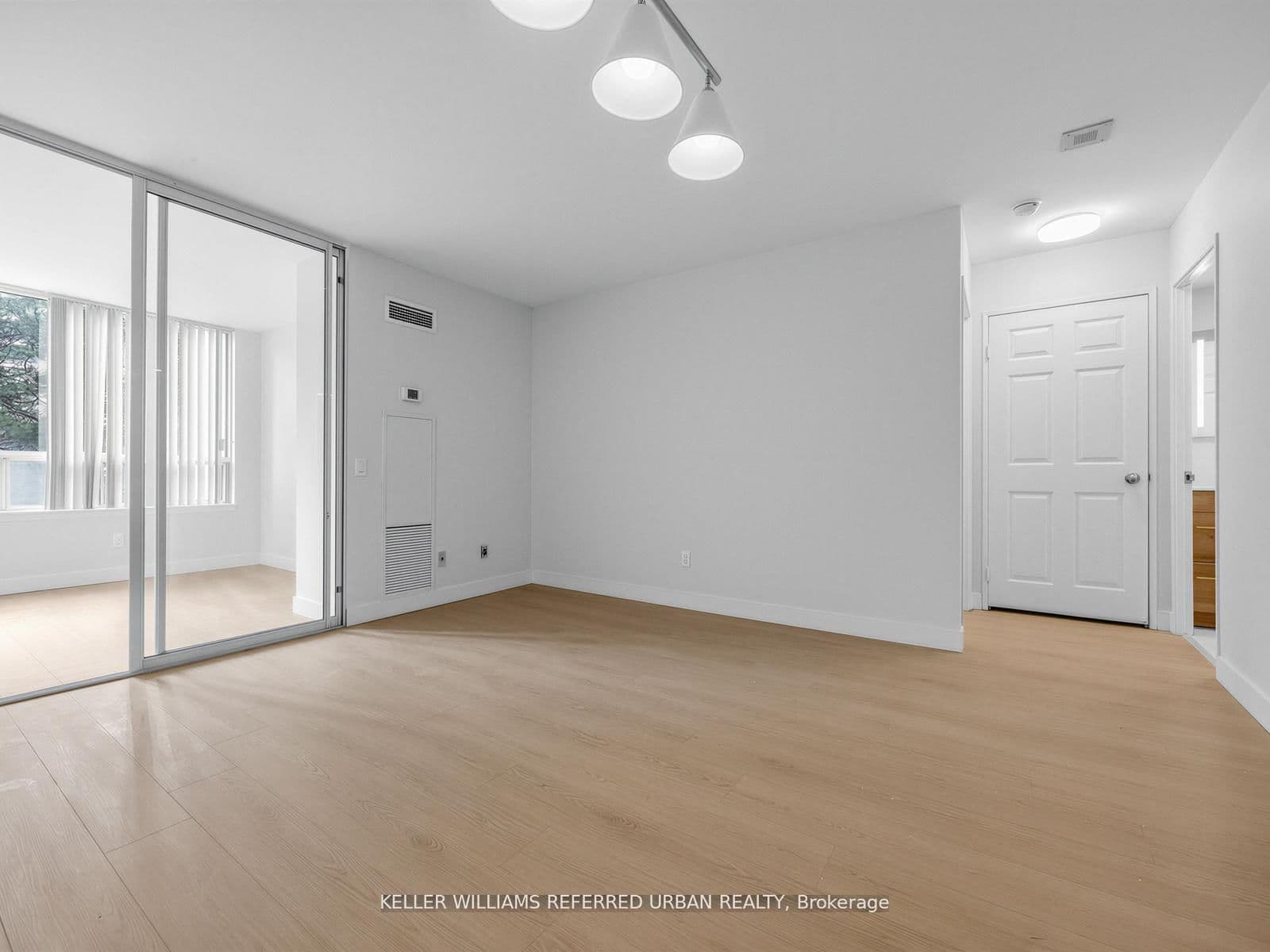 7 Bishop Avenue, Unit 217 thumbnail 22