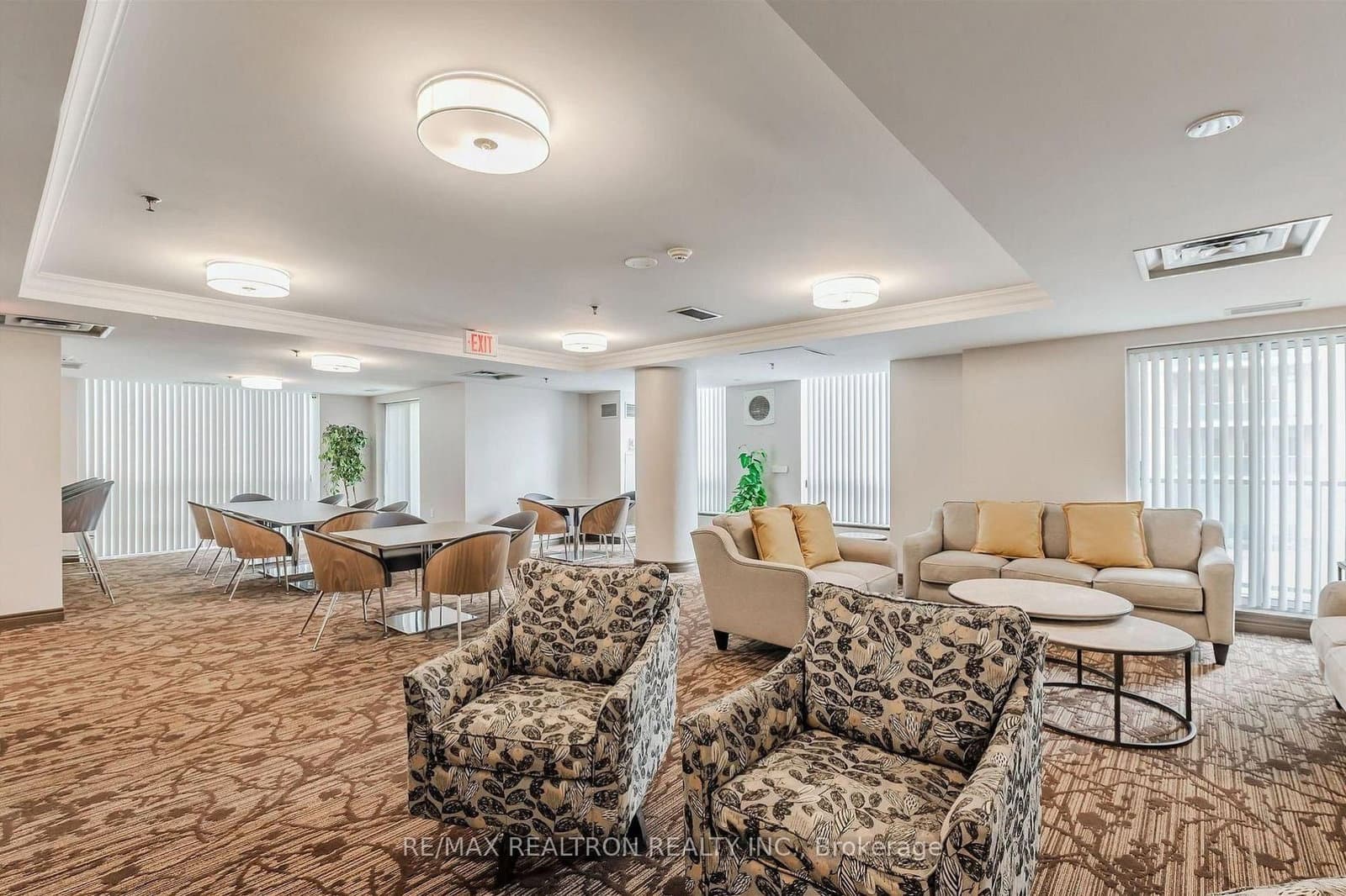 20 Olive Avenue, Unit LPH02 thumbnail 12
