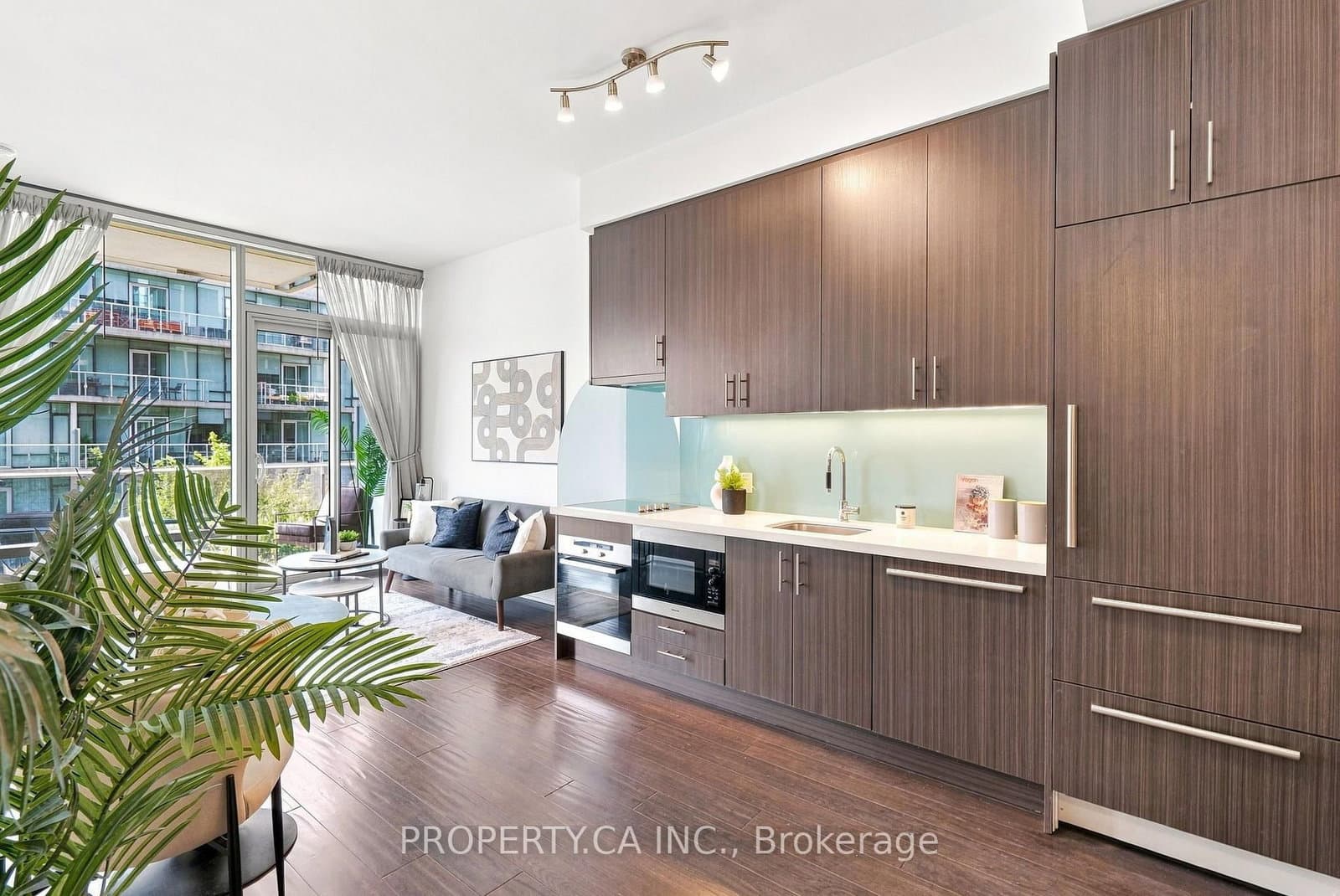 39 Queens Quay E, Unit 625 thumbnail 13