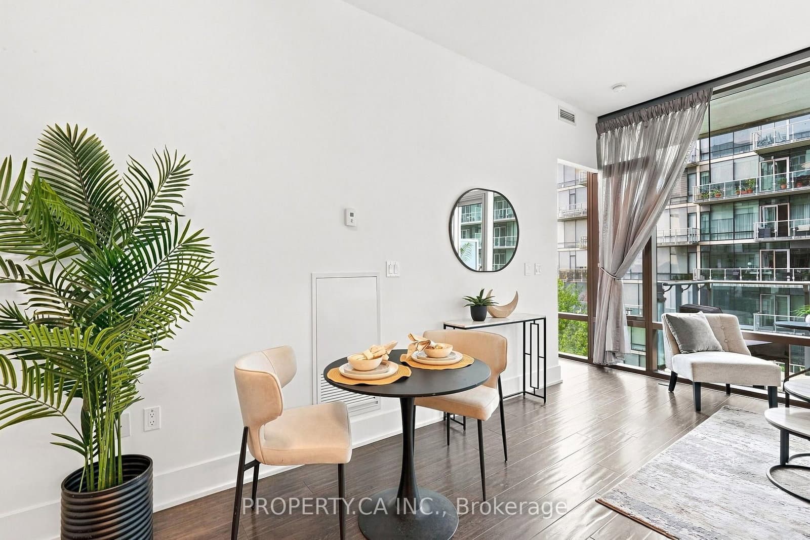 39 Queens Quay E, Unit 625 thumbnail 20