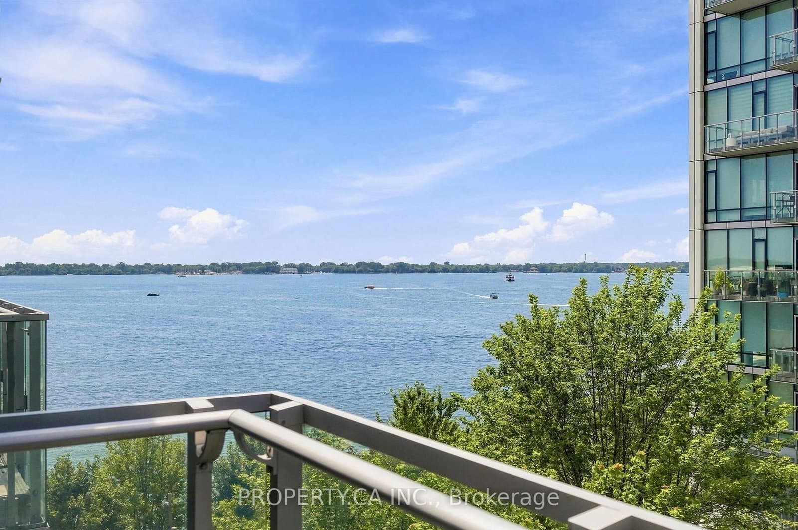 39 Queens Quay E, Unit 625 thumbnail 23
