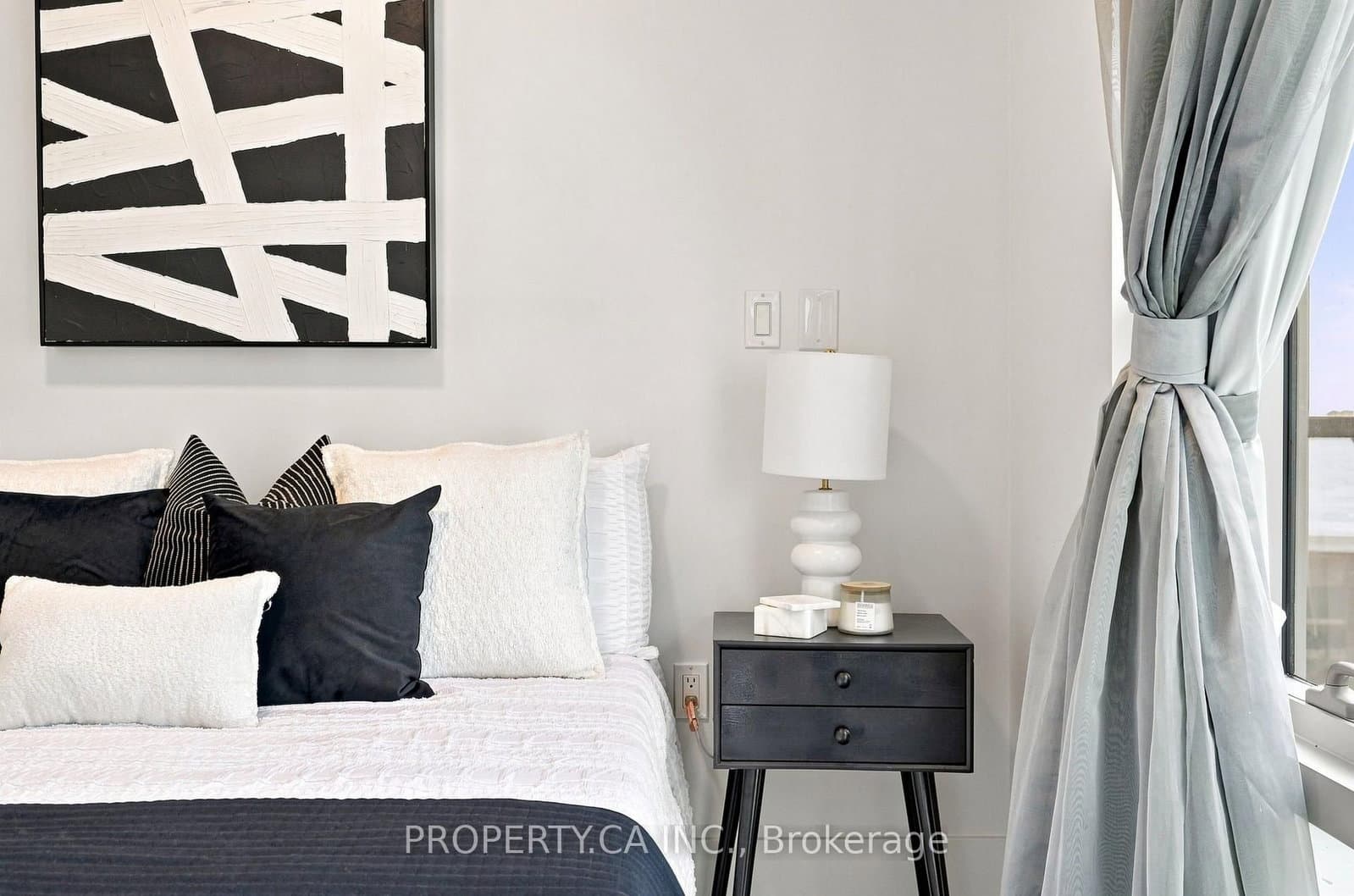 39 Queens Quay E, Unit 625 thumbnail 25