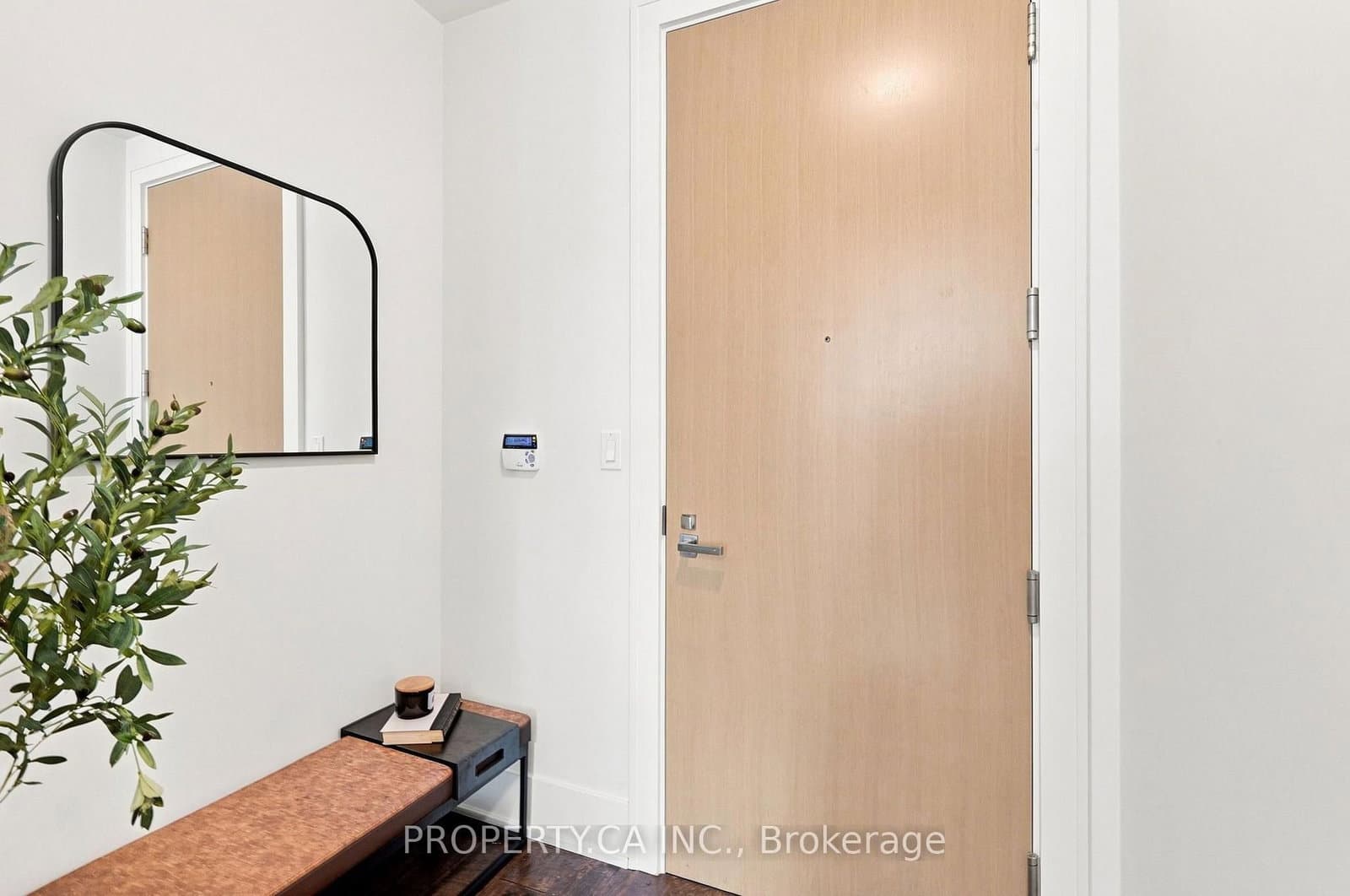 39 Queens Quay E, Unit 625 thumbnail 33