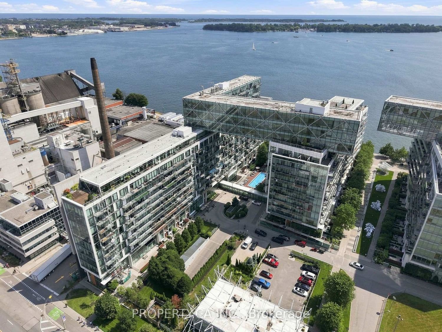 39 Queens Quay E, Unit 625 thumbnail 5
