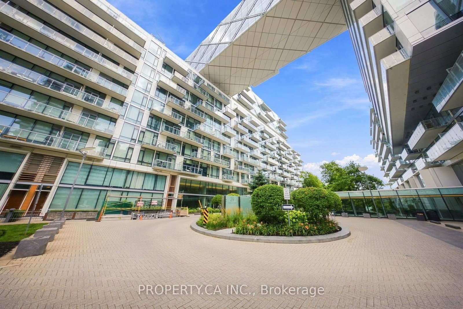 39 Queens Quay E, Unit 625 thumbnail 7