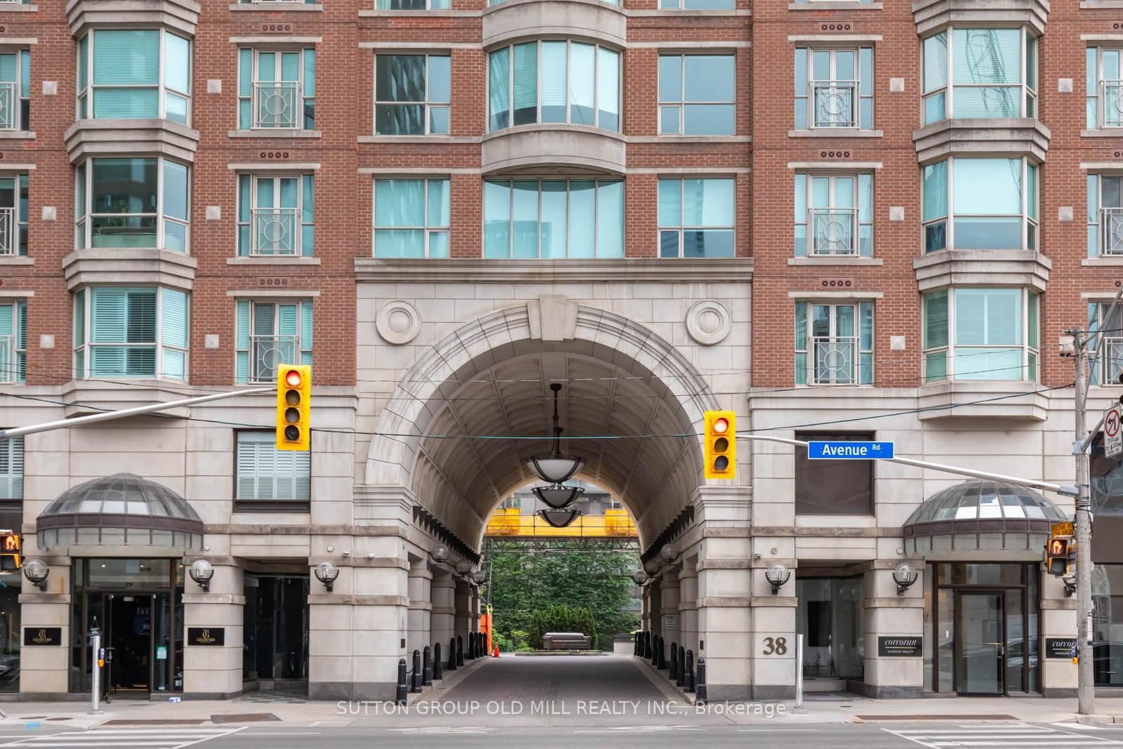 38 Avenue Road, Unit 700 - Image 1