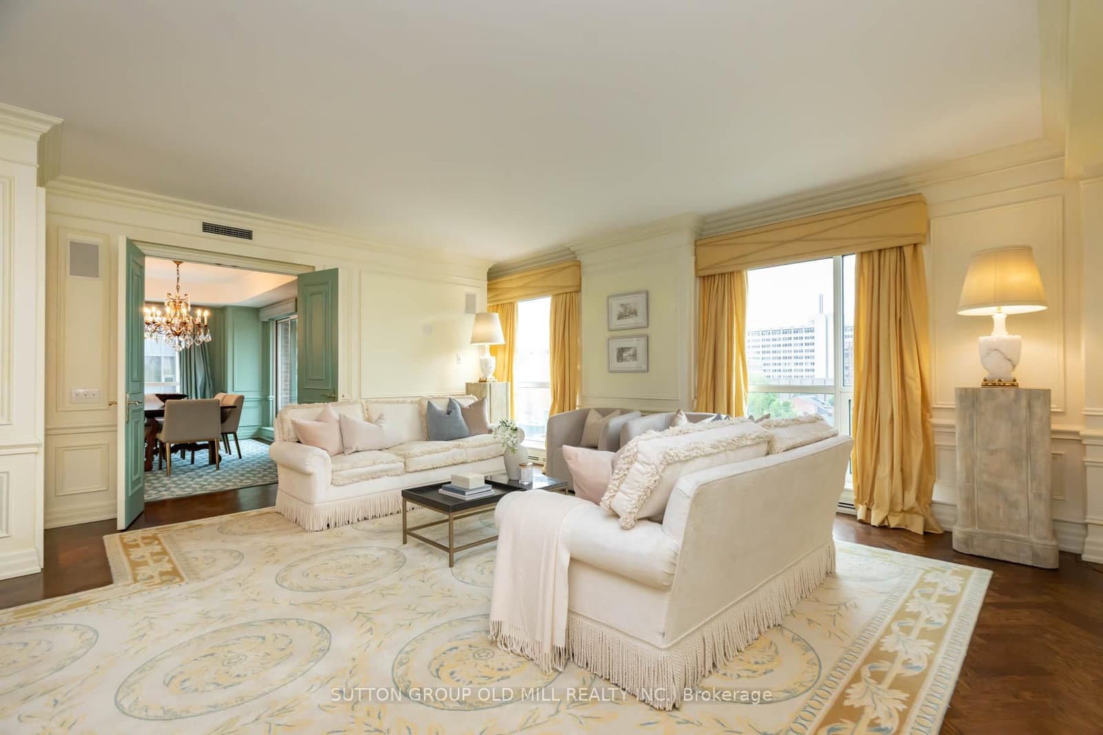 38 Avenue Road, Unit 700 thumbnail 7