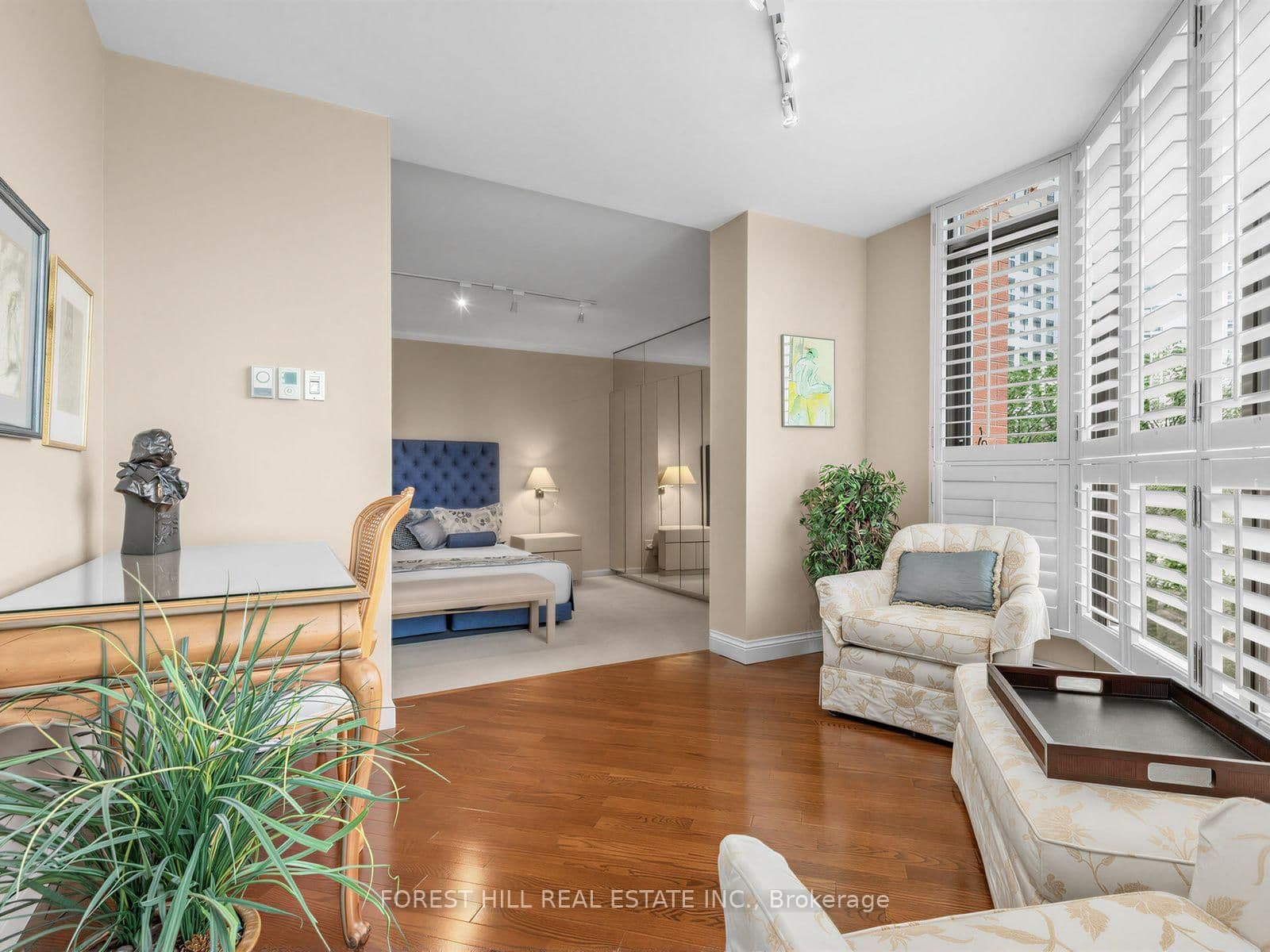 407 Walmer Road, Unit 501 thumbnail 23