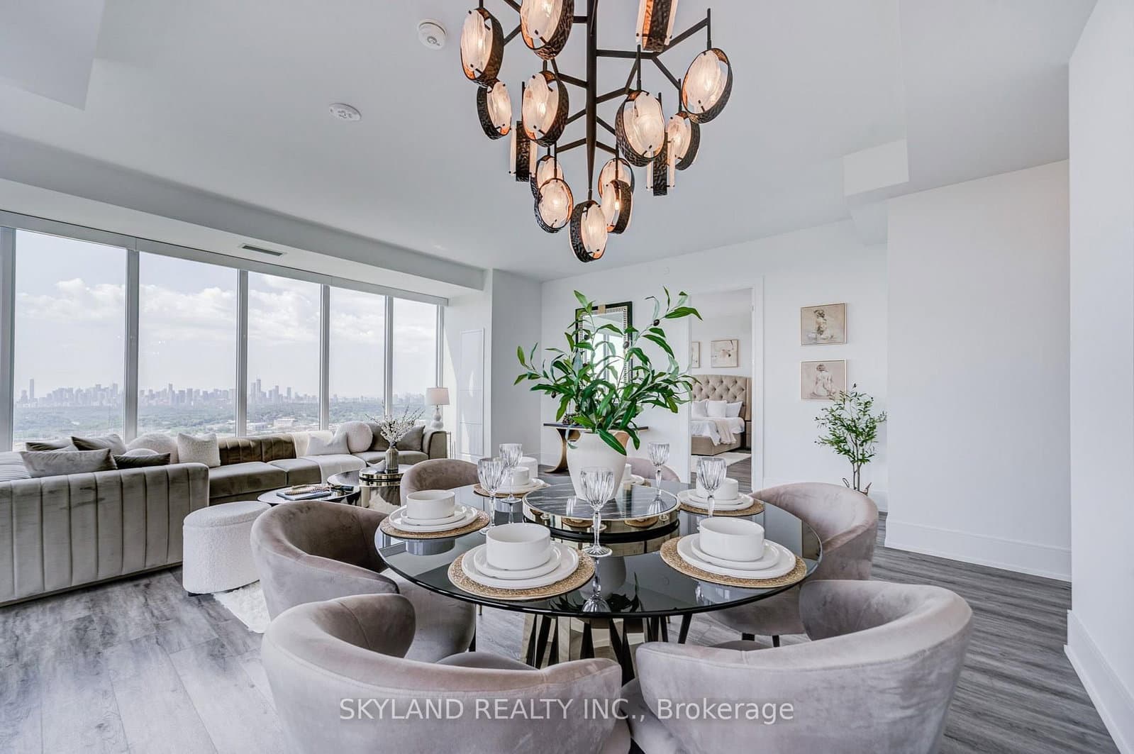 30 Inn On The Park Drive, Unit PH 09 thumbnail 15